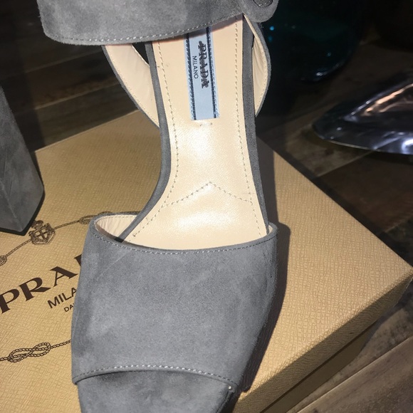 New Prada Authentic Women Suede Platform Sandals - Picture 6 of 8